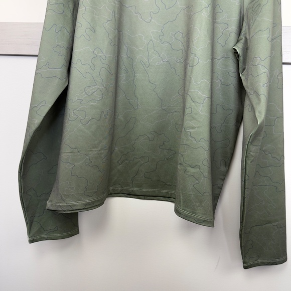 UNDER ARMOUR UA cold weather funnel neck sweater loose fuller cut size XL - Picture 5 of 8